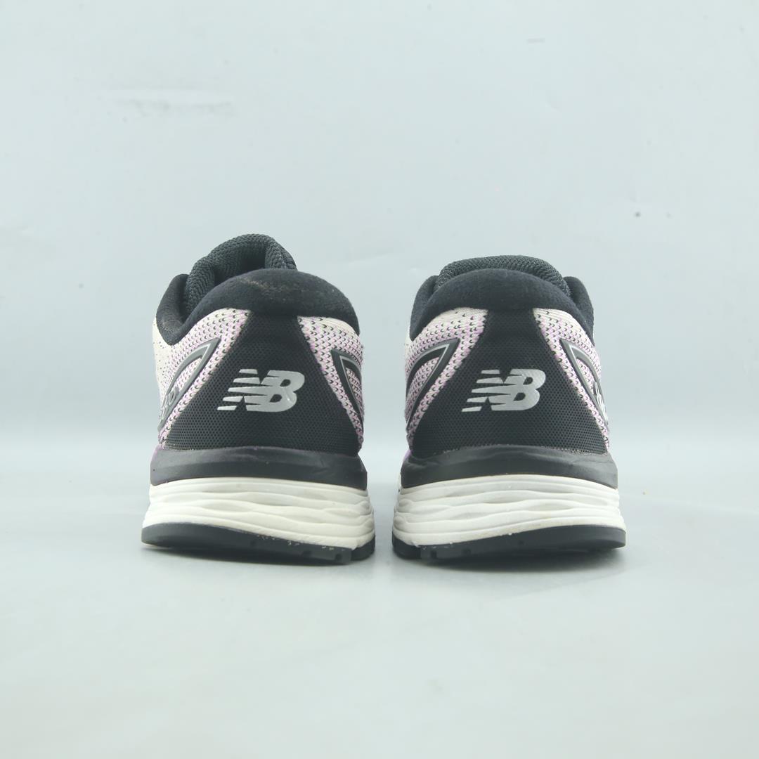 NEW BALANCE 880 V9