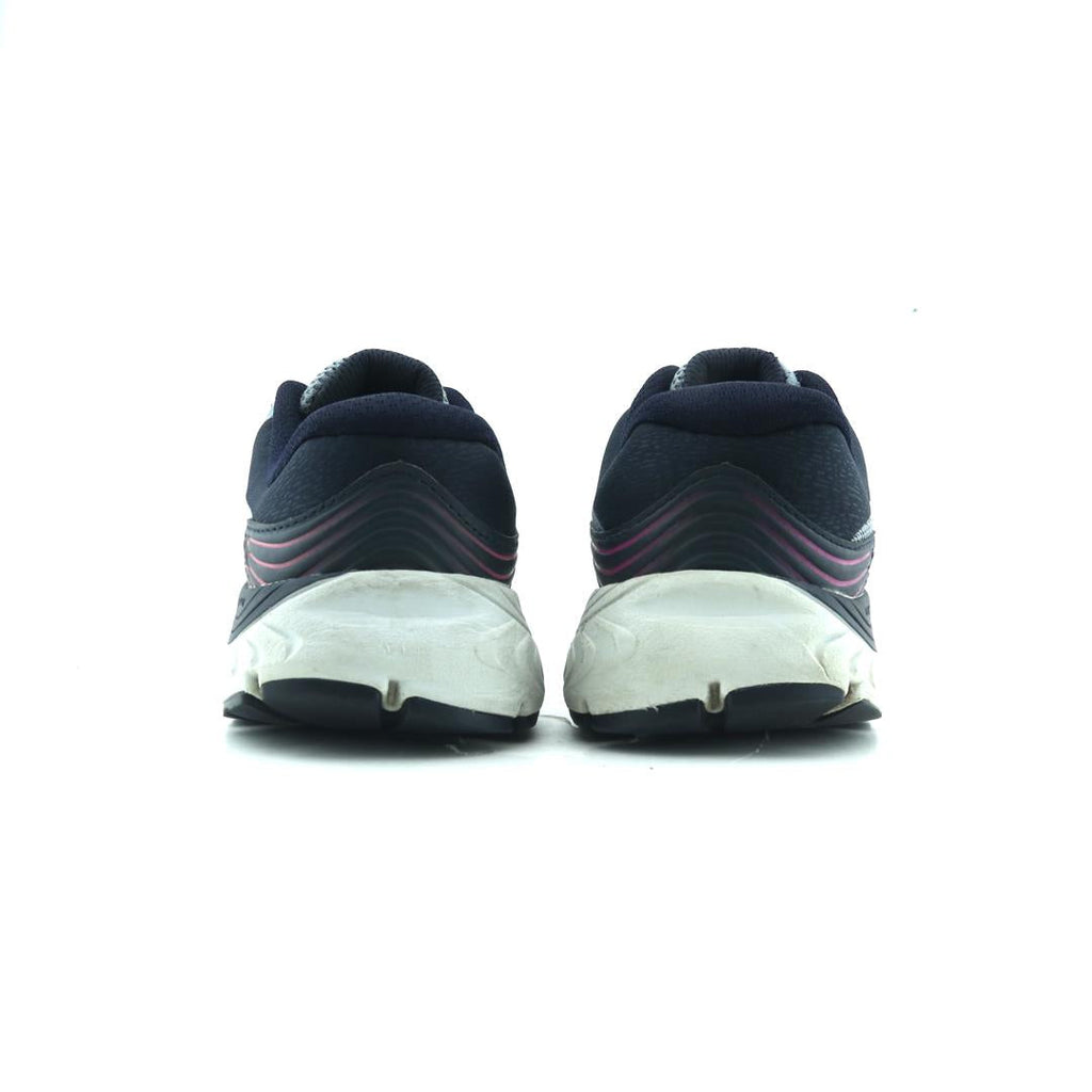 NEW BALANCE 840 V5