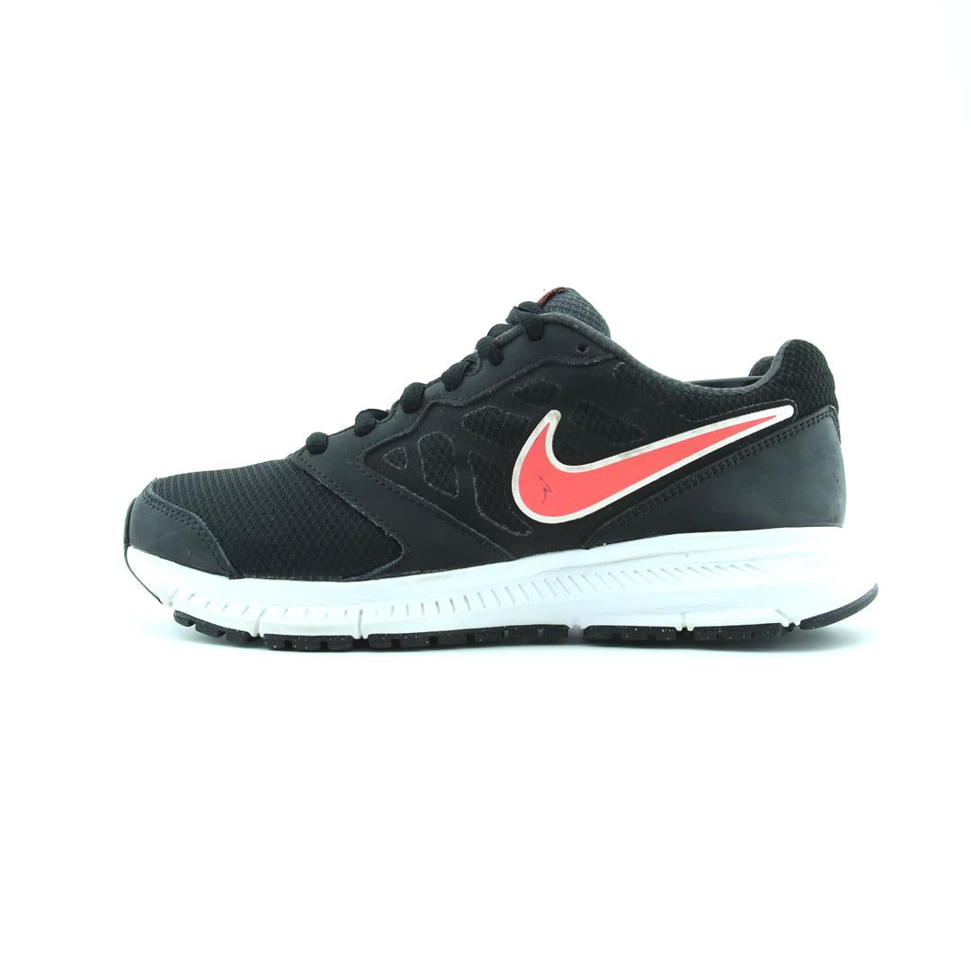 NIKE  DOWNSHIFTER 6