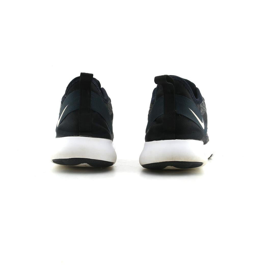 NIKE FLEX TR 9