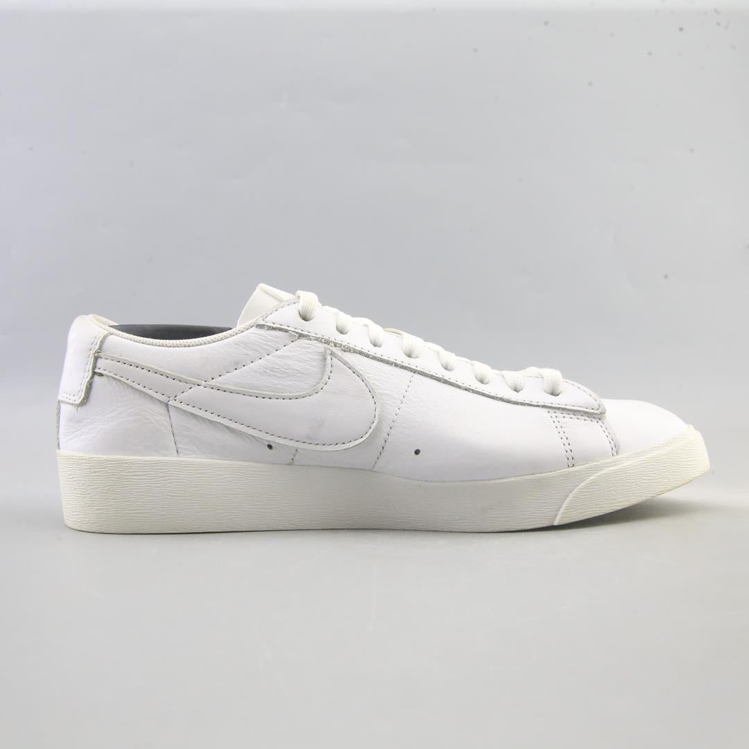 NIKE BLAZER LOW LE