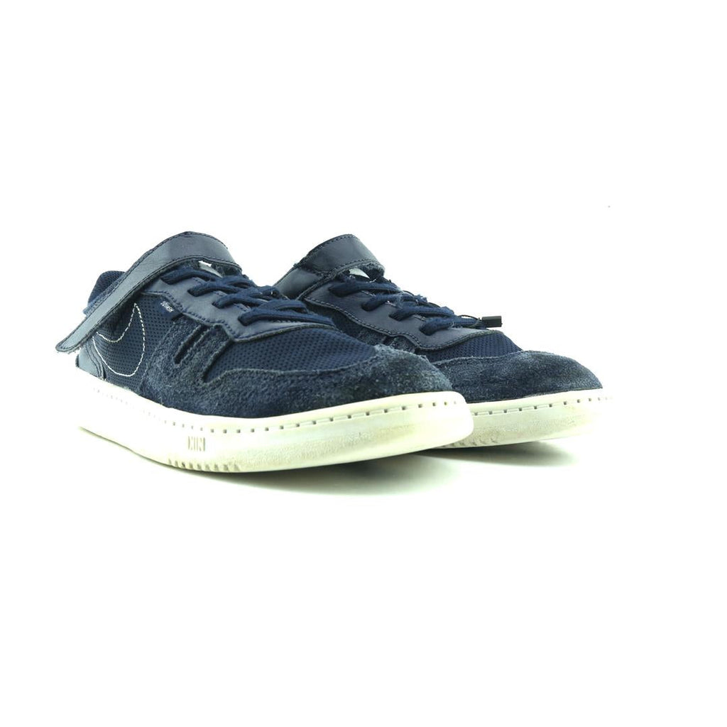 NIKE SQUASH TYPE
