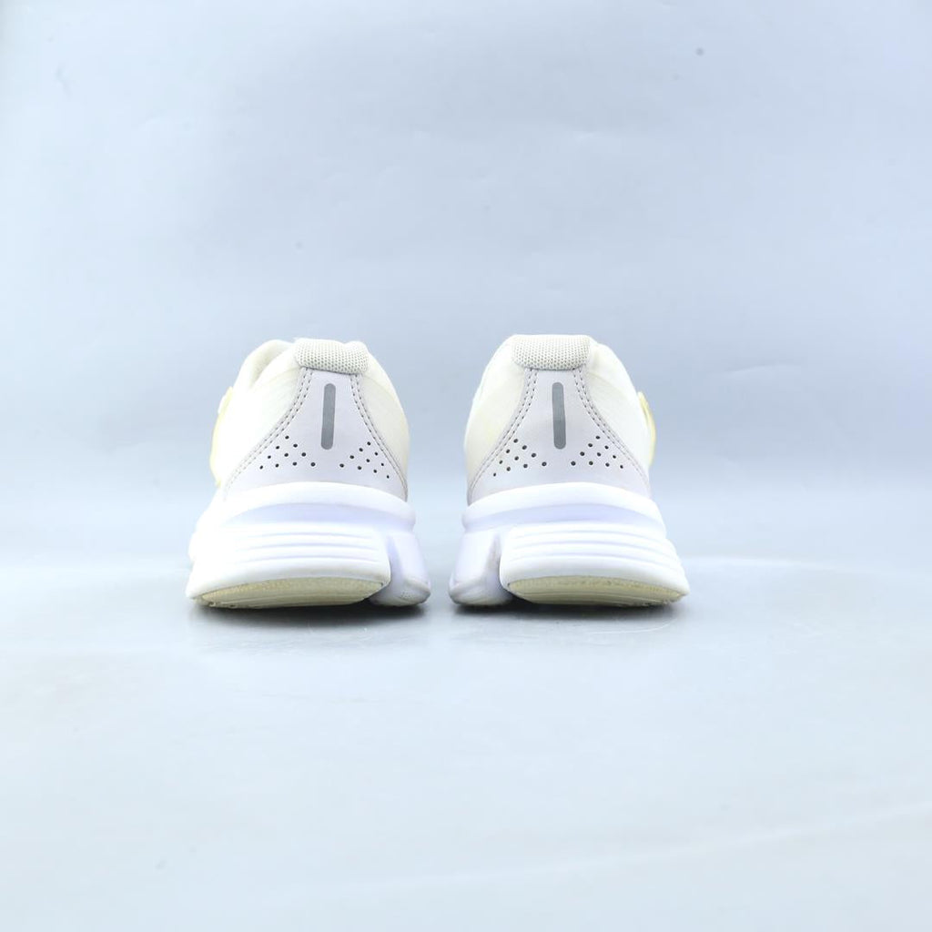 NIKE ALPHINA 5000