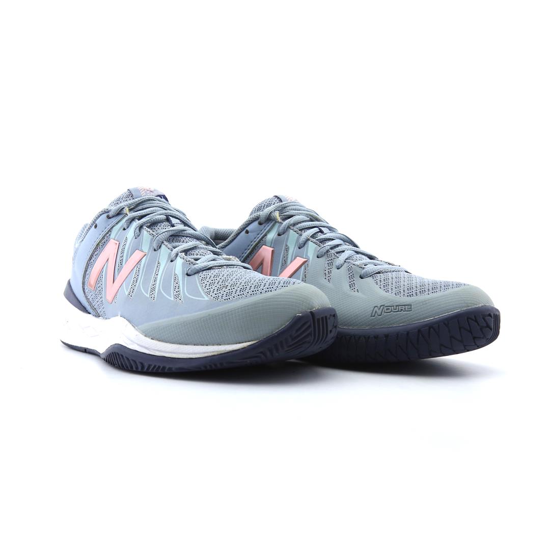 NEW BALANCE 1006V1