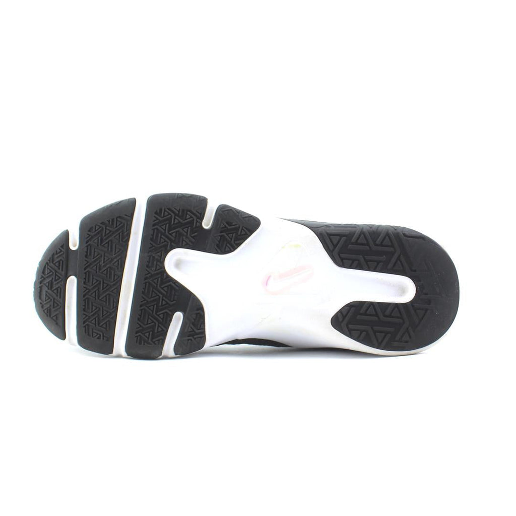 NIKE LEGEND ESSENTIAL