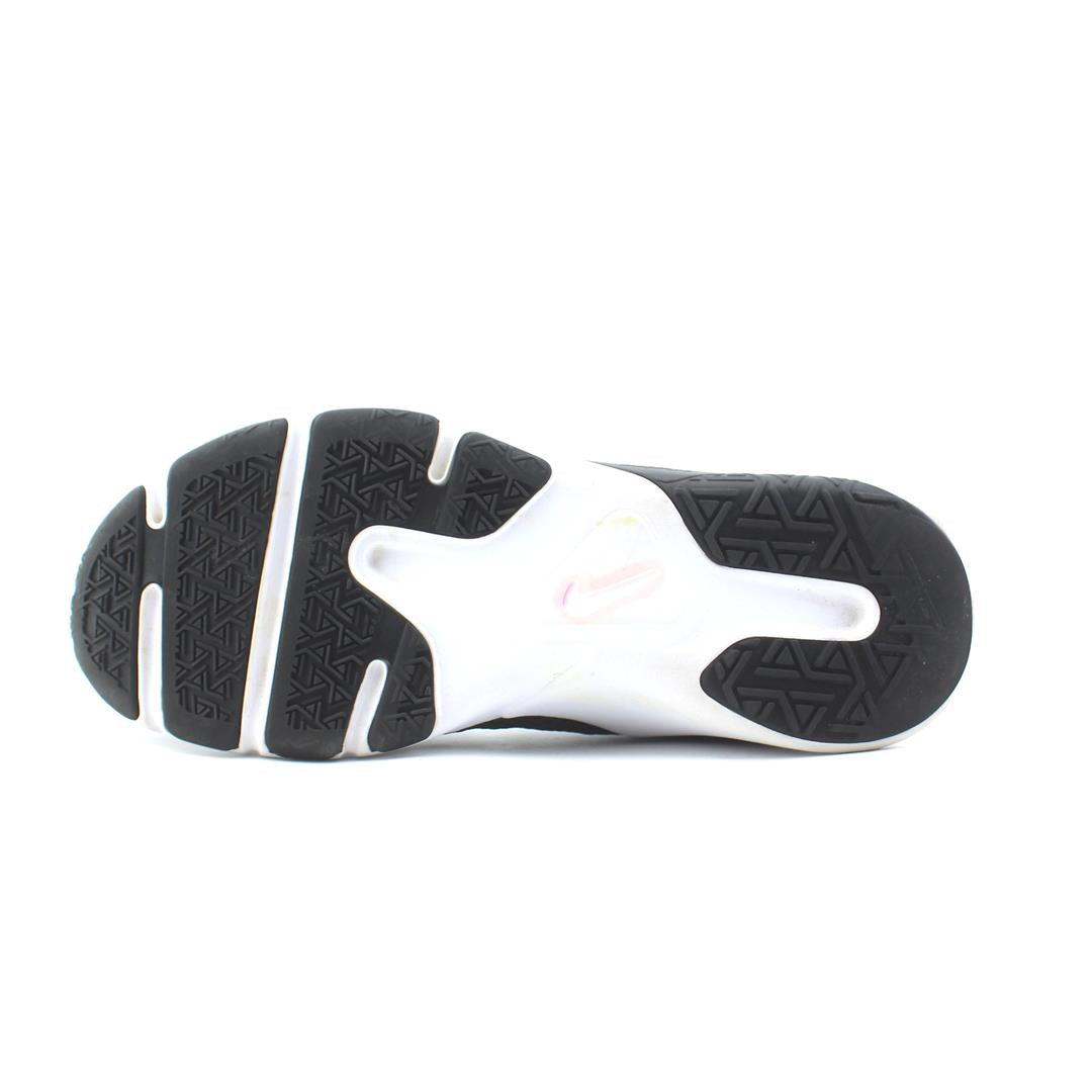 NIKE LEGEND ESSENTIAL