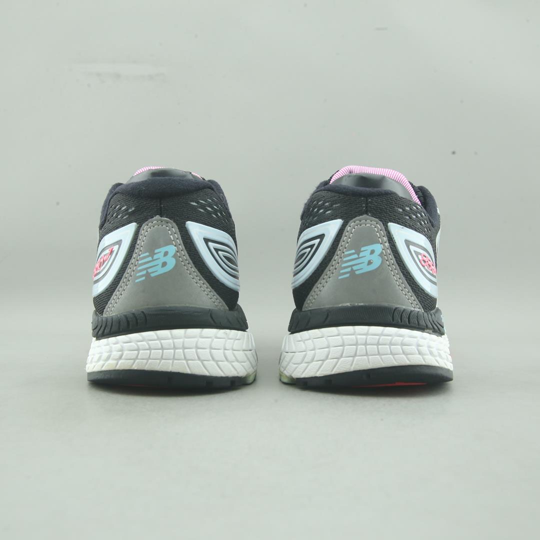 NEW BALANCE 880V7