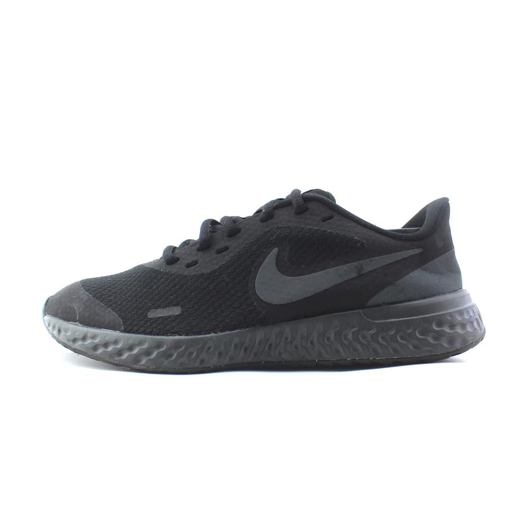 NIKE REVOLUTION 5