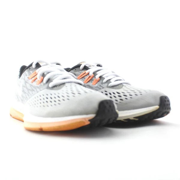 NIKE ZOOM WINFLO 4