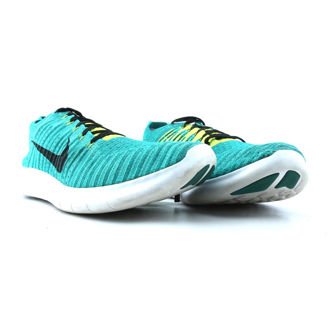 NIKE FREE RN FLYKNIT