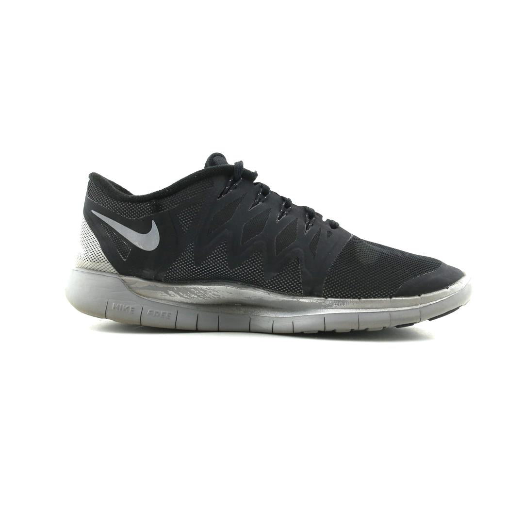 NIKE FREE 5.0