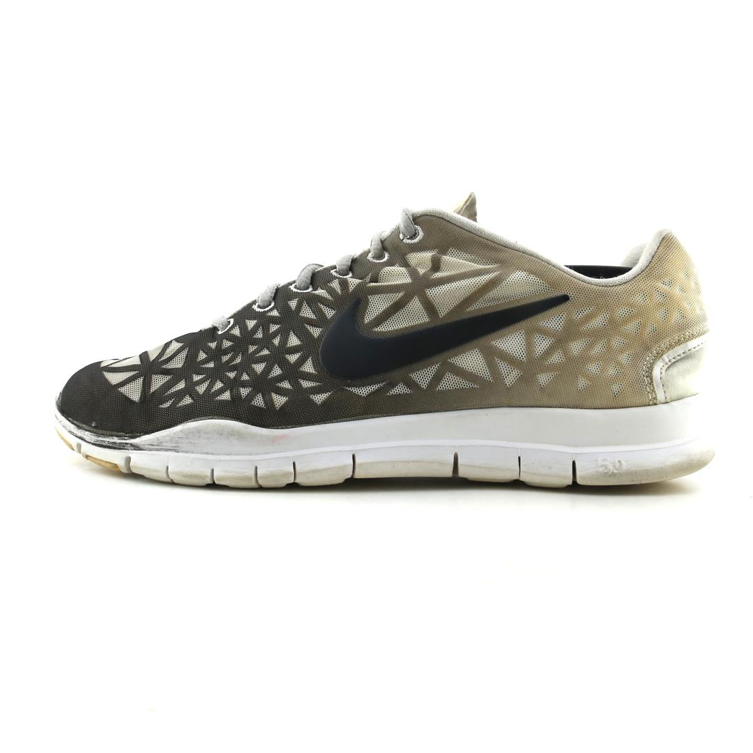 NIKE FREE TR FIT 3