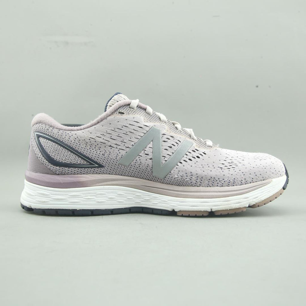 NEW BALANCE 880V9