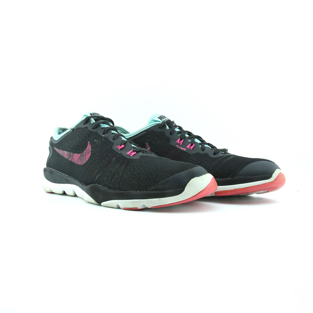 NIKE FLEX SUPREME TR 4