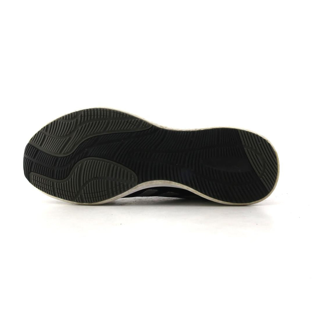 NIKE ZOOM GRAVITY NEGRO