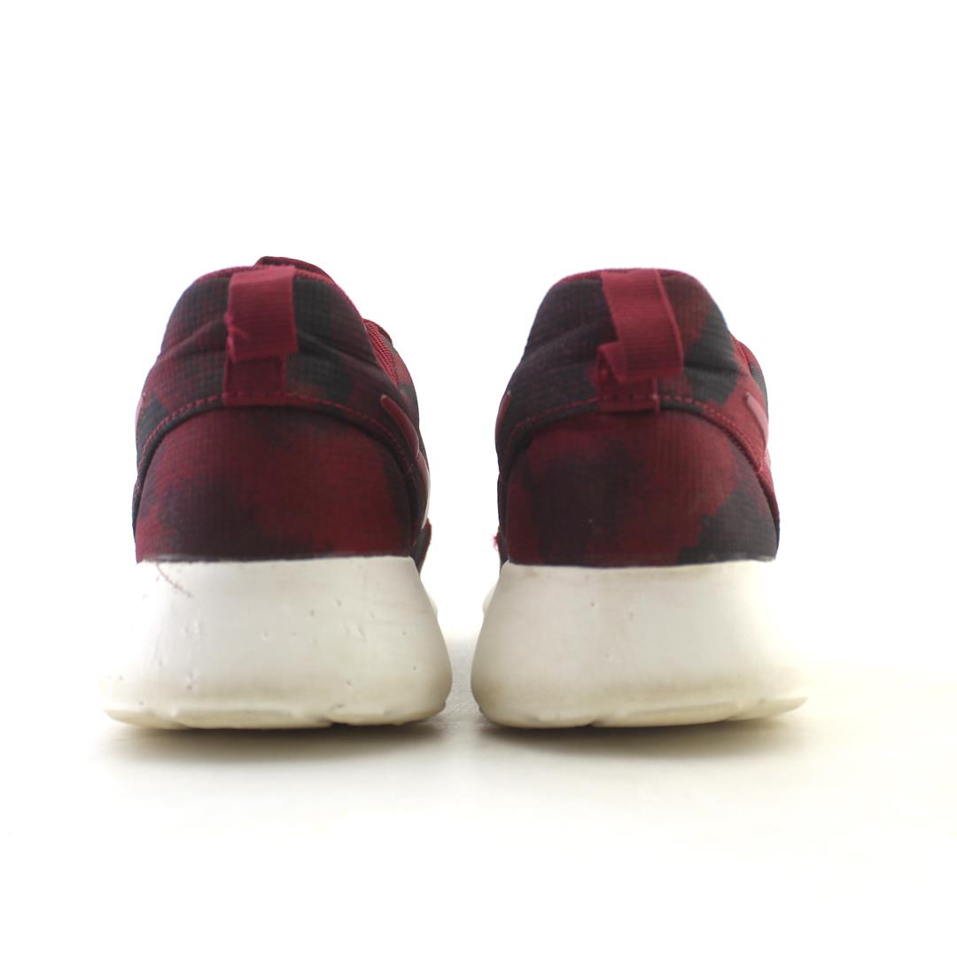NIKE ROSHEN 1