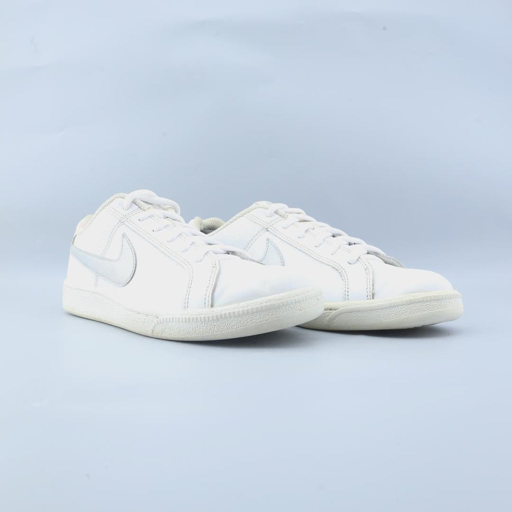 NIKE COURT ROYALE