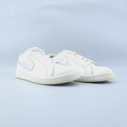 NIKE COURT ROYALE