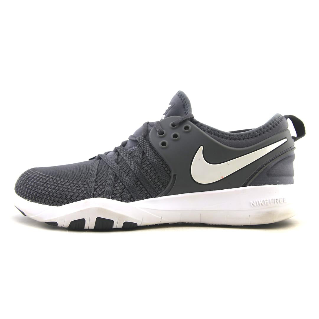 NIKE FREE TR 7