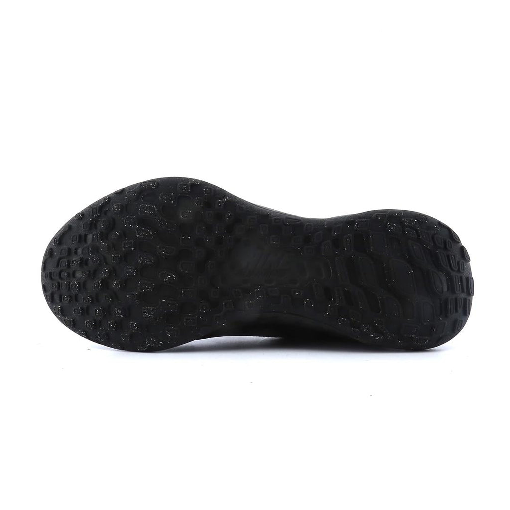 NIKE REVOLUTION 6