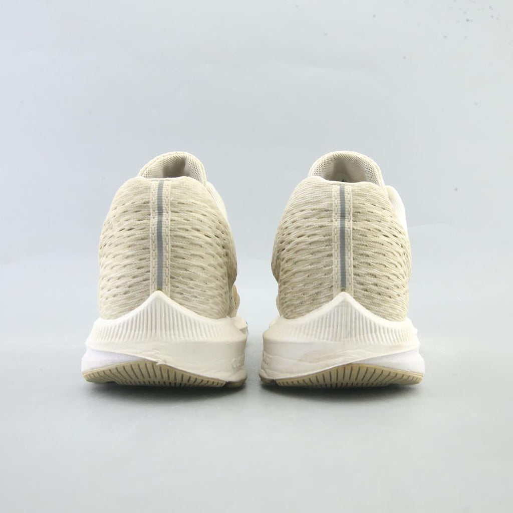 NIKE AIR ZOOM WINFLO 5