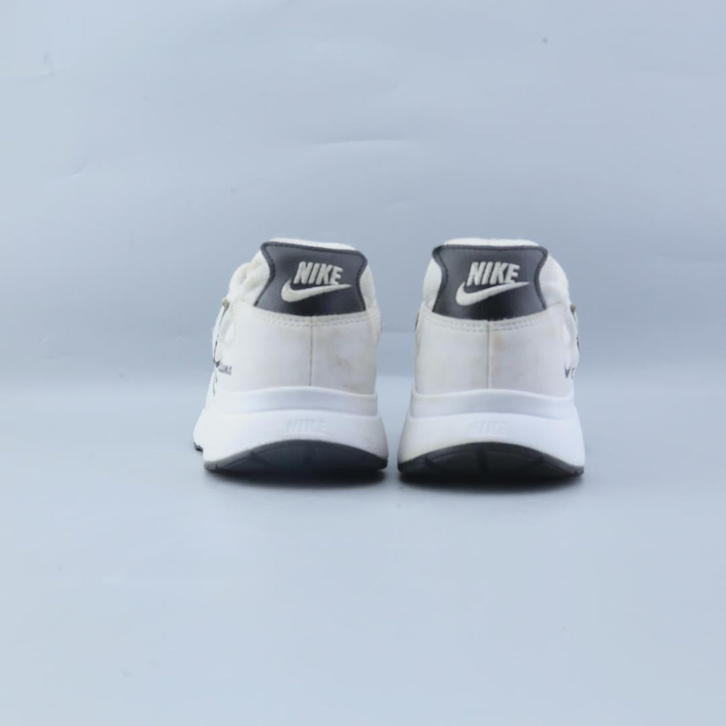 NIKE ATSUMA