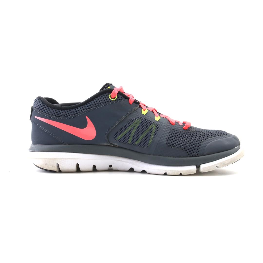 NIKE  FLEX 2014 RN