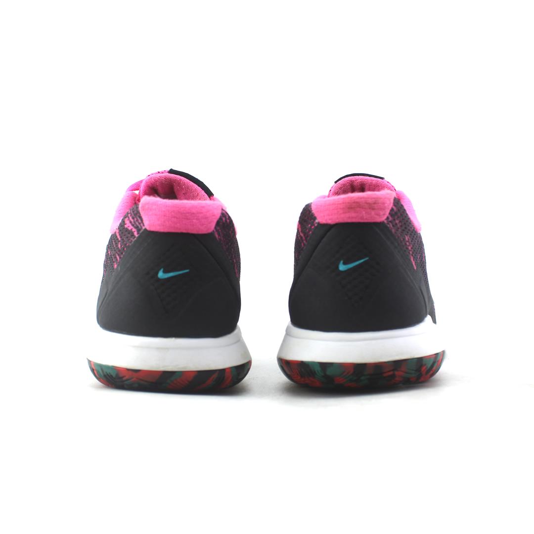 NIKE  FLEX EXPERIENCE RN 4