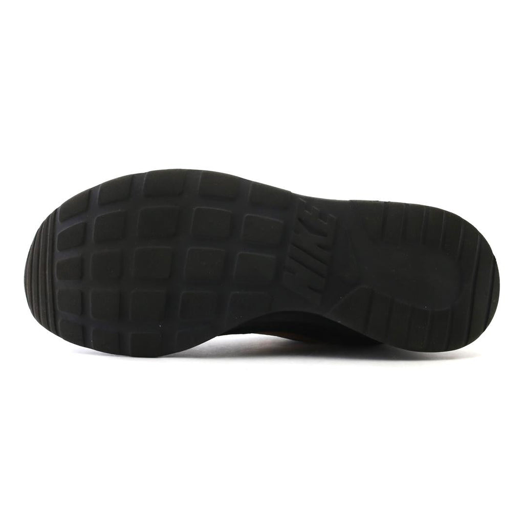 NIKE TANJUN