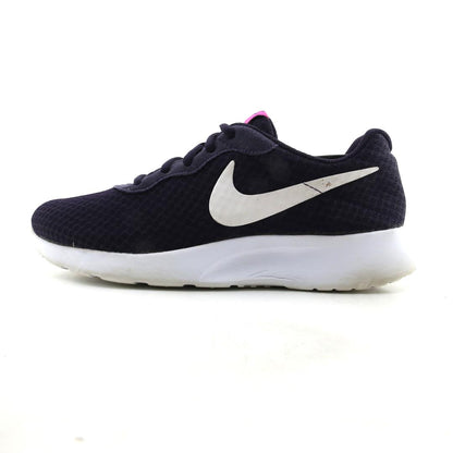 NIKE TANJUN