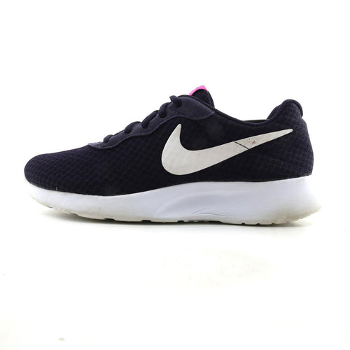 NIKE TANJUN