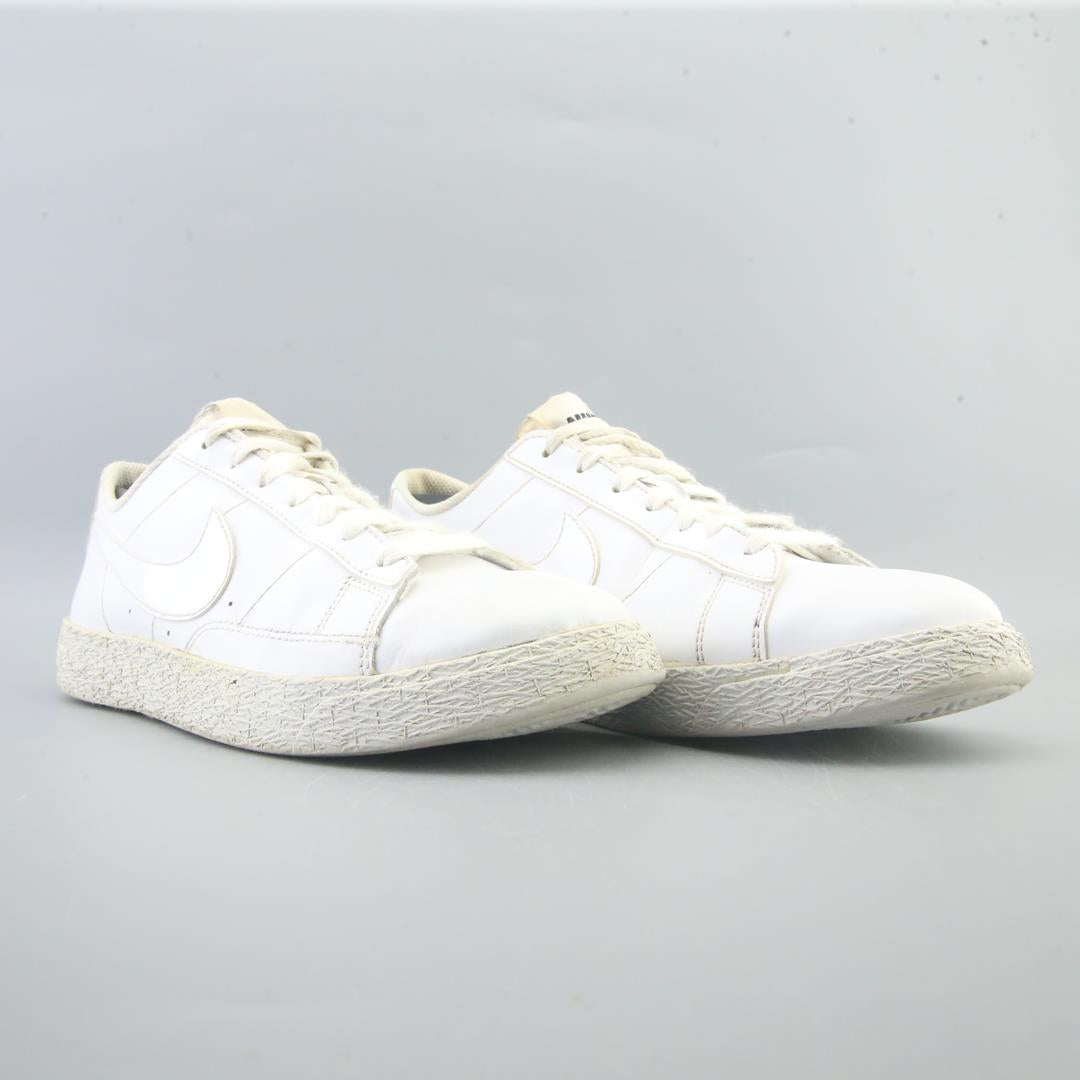 NIKE BLAZER LOW