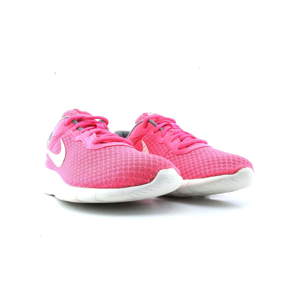 NIKE TANJUN
