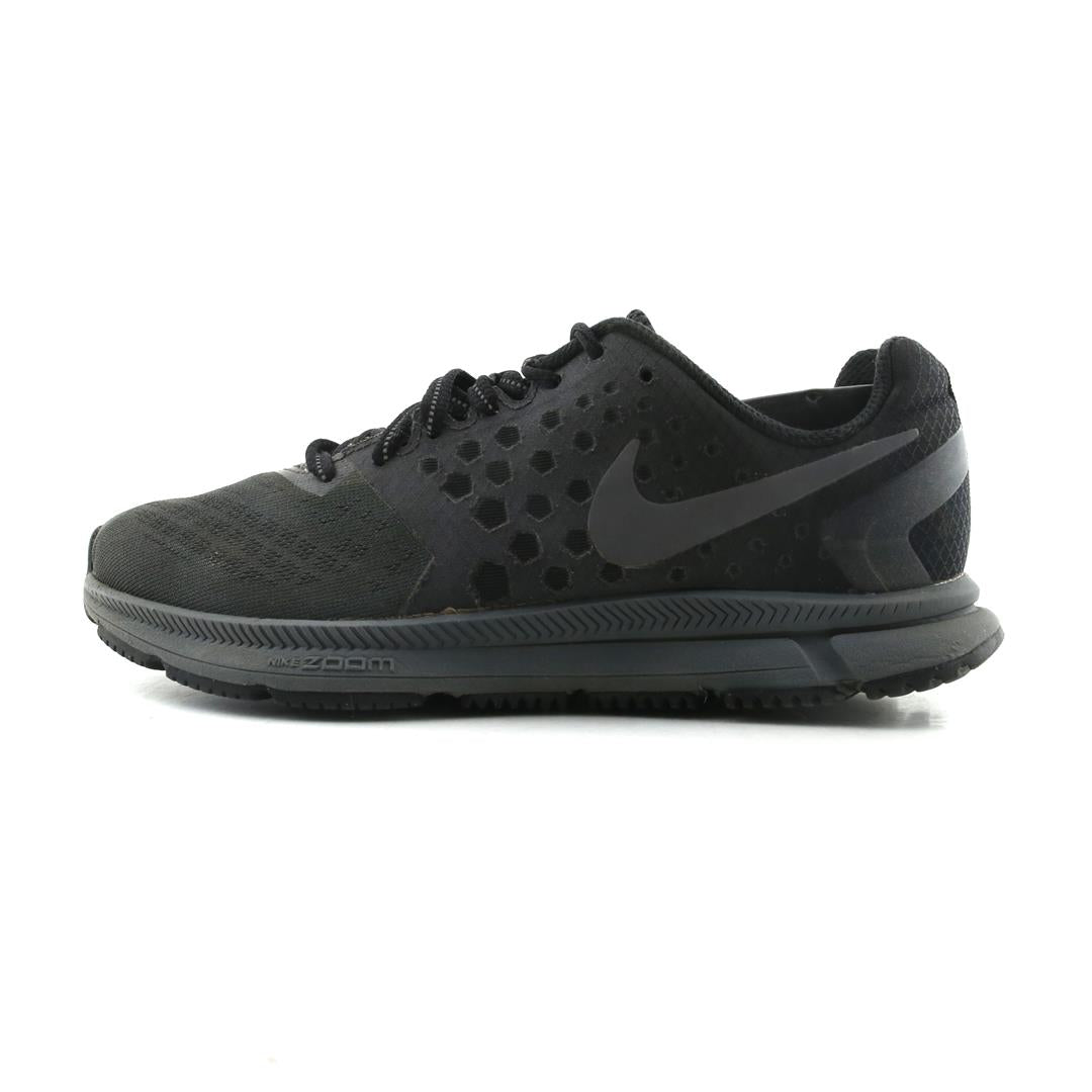 NIKE  ZOOM SPAN SHIELD