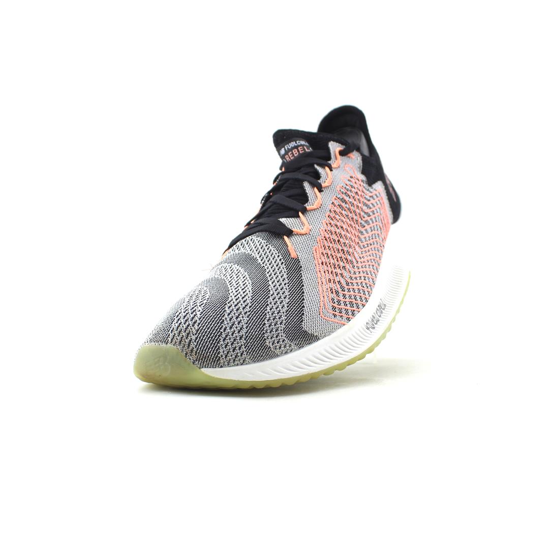 NEW BALANCE FUELCELL REBEL