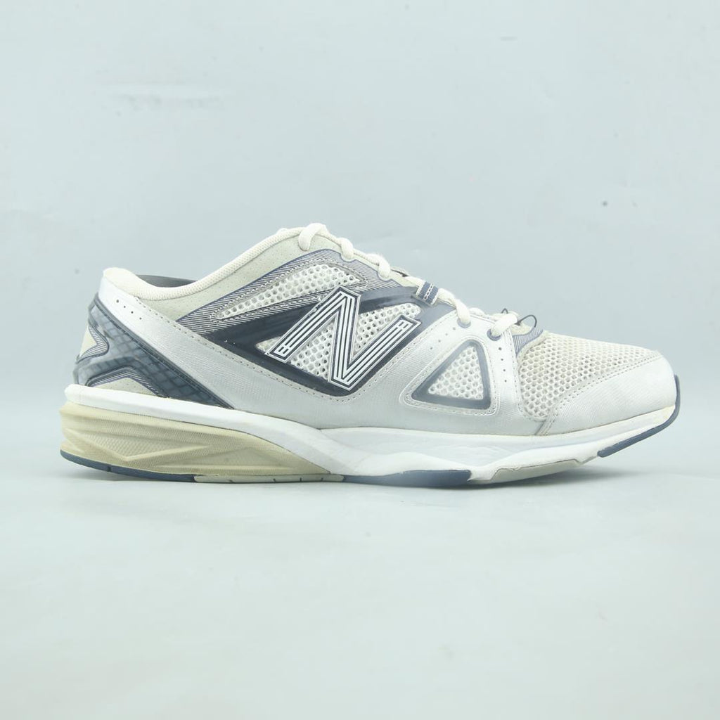 NEW BALANCE 1012