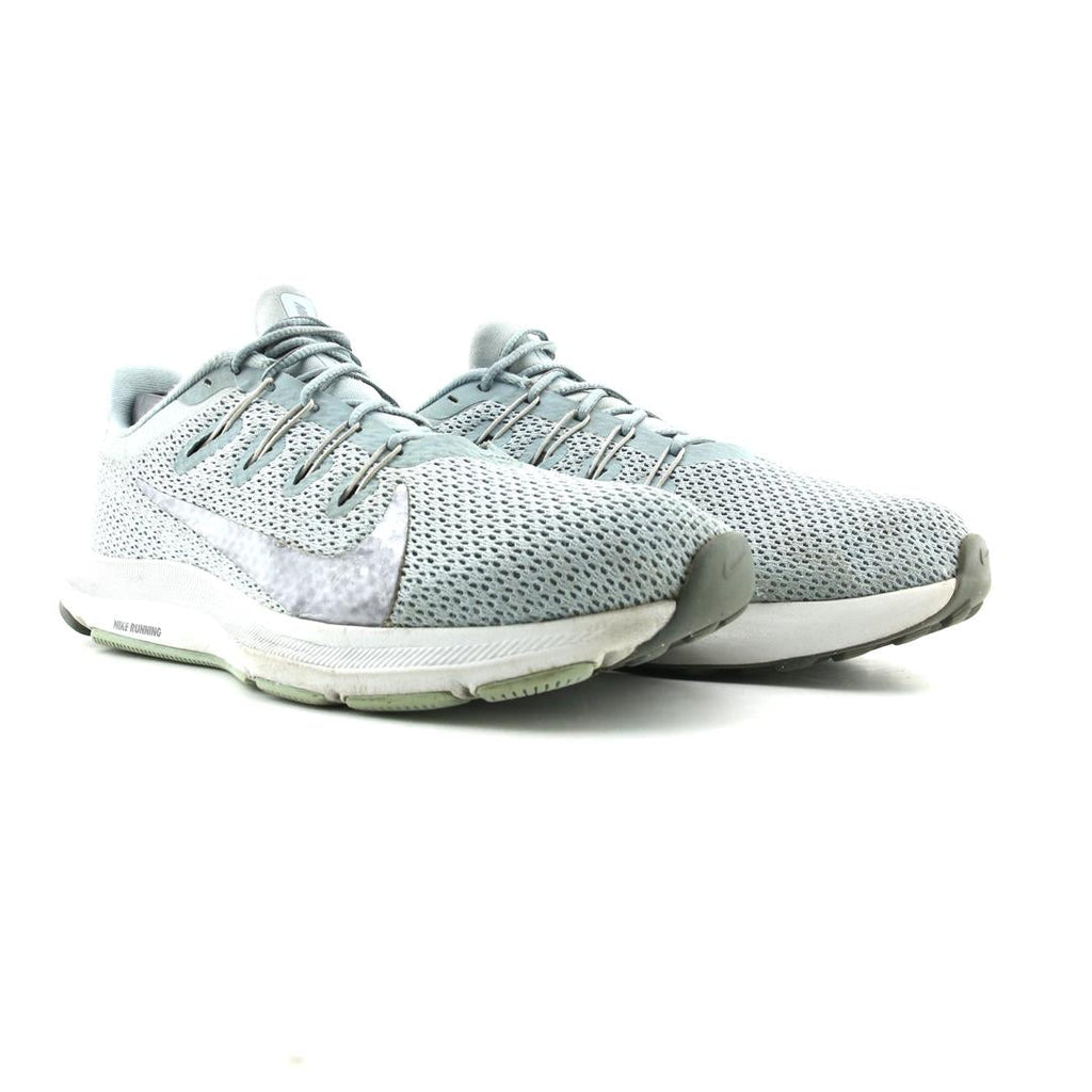 NIKE QUEST 2