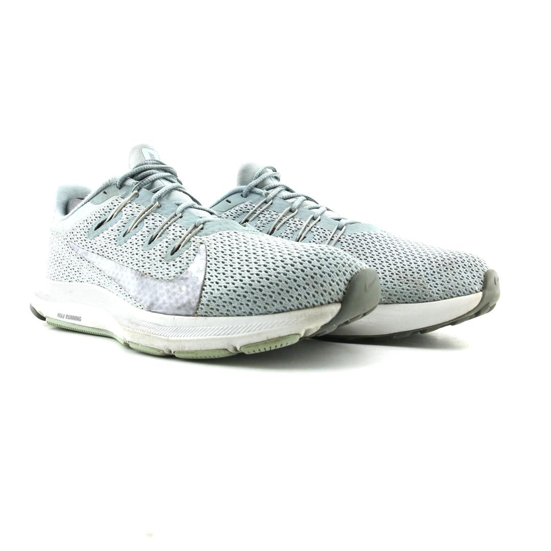 NIKE QUEST 2