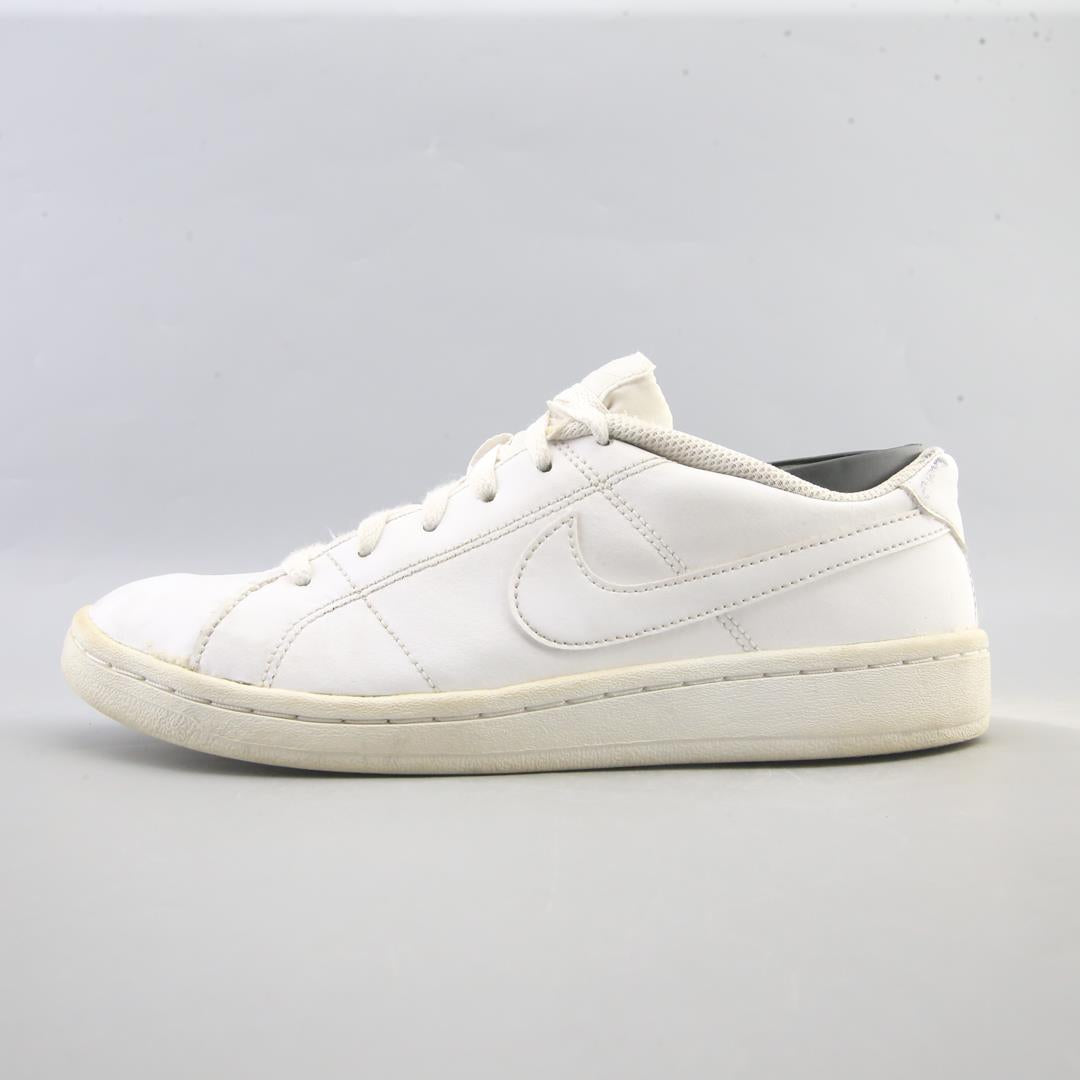 NIKE COURT ROYALE 2 LOW