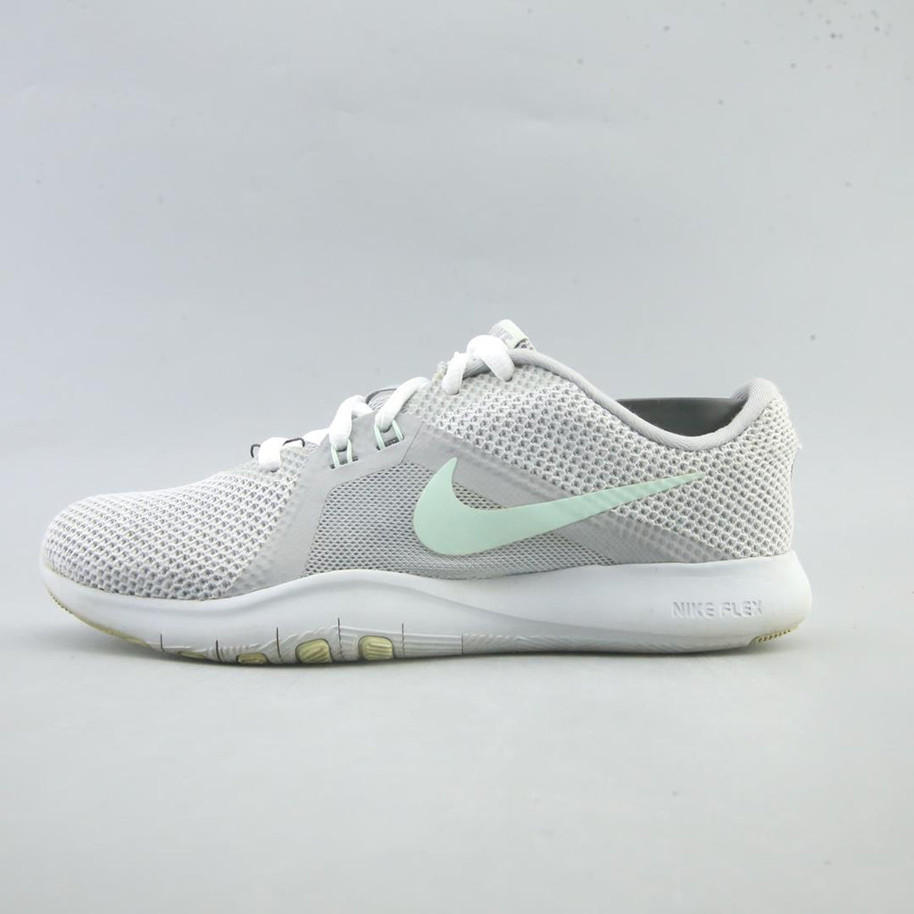 NIKE FLEX TR 8