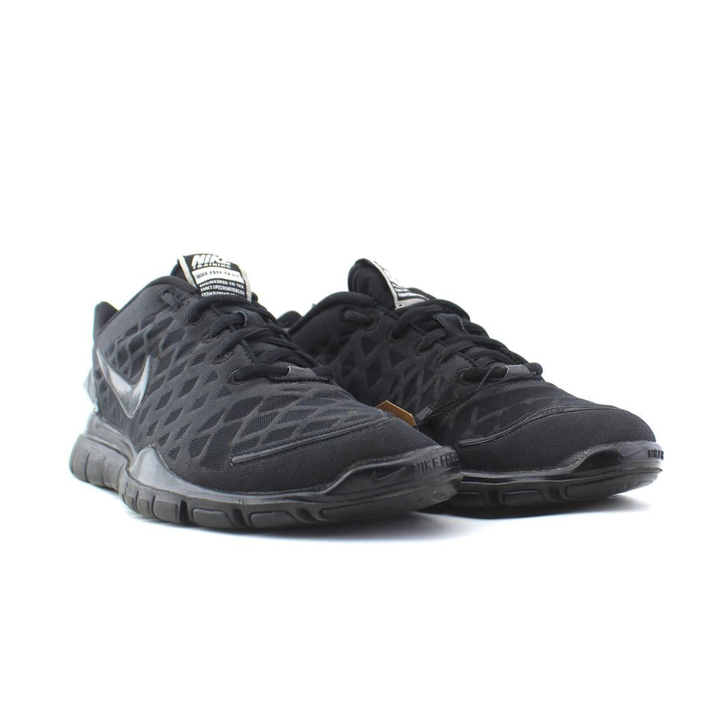 NIKE FREE TR FIT