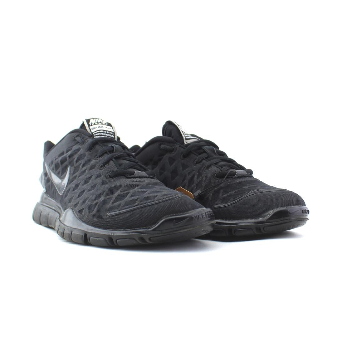 NIKE FREE TR FIT