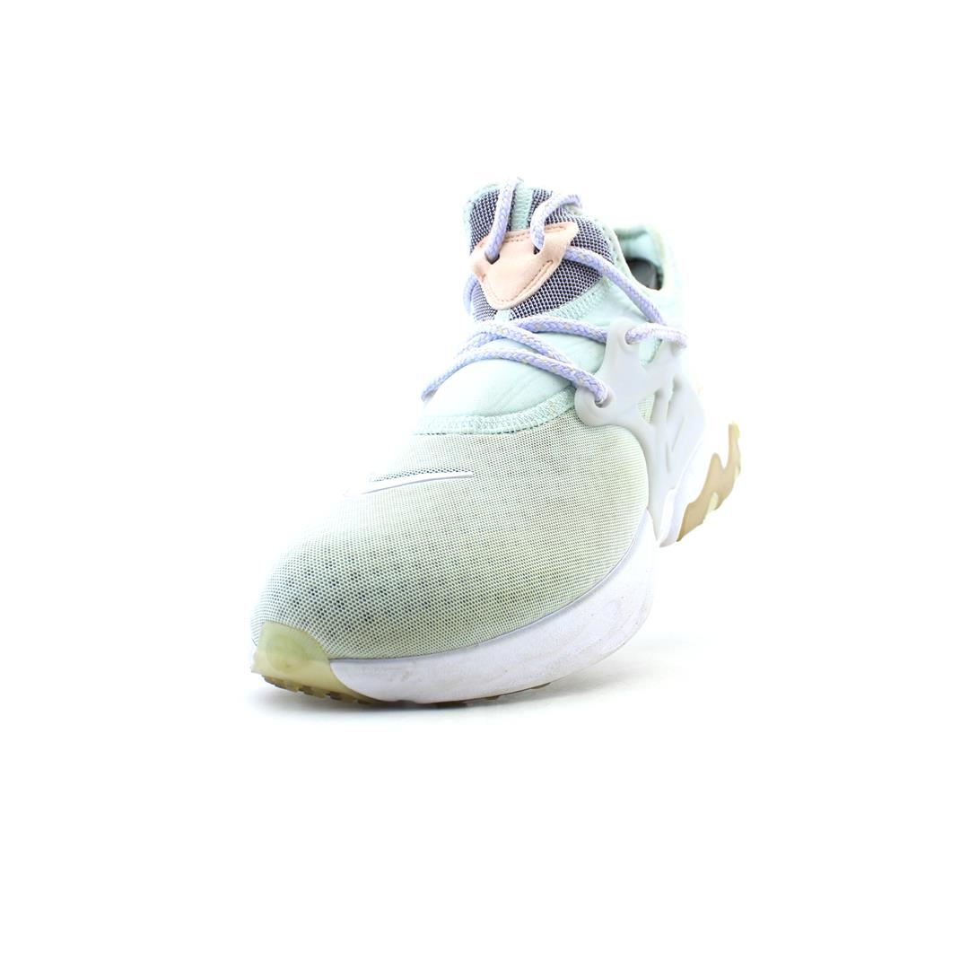 NIKE REACT PRESTO