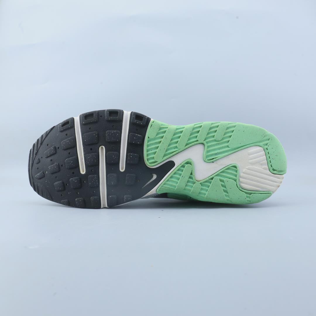 NIKE AIR MAX EXCEE