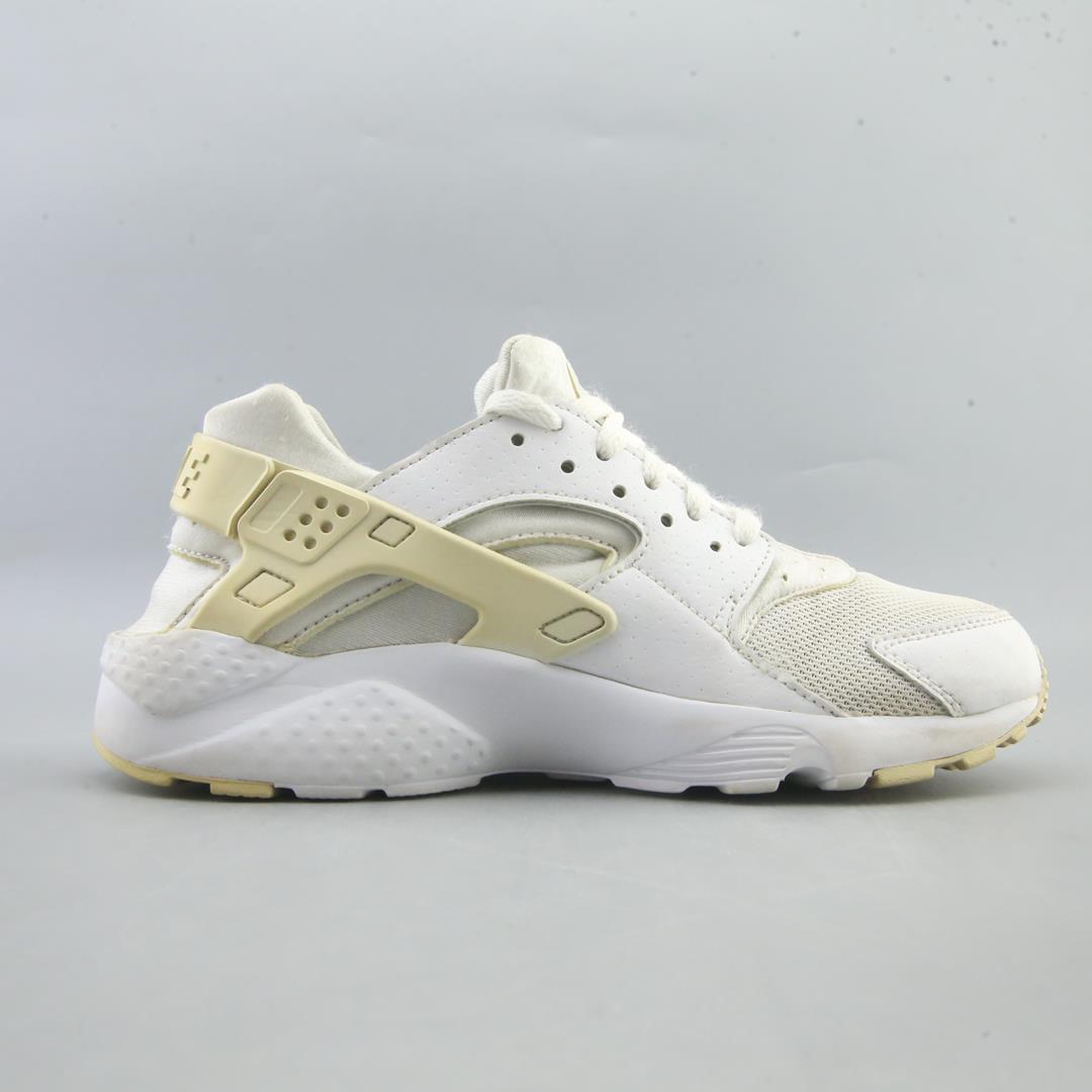 NIKE HUARACHE RUN