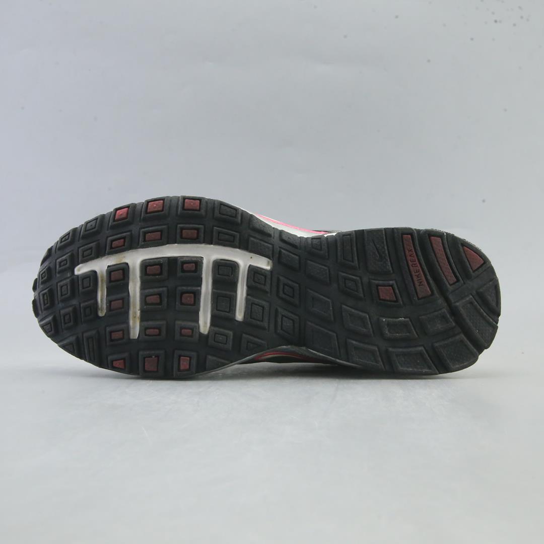 NIKE REAX RUN 5