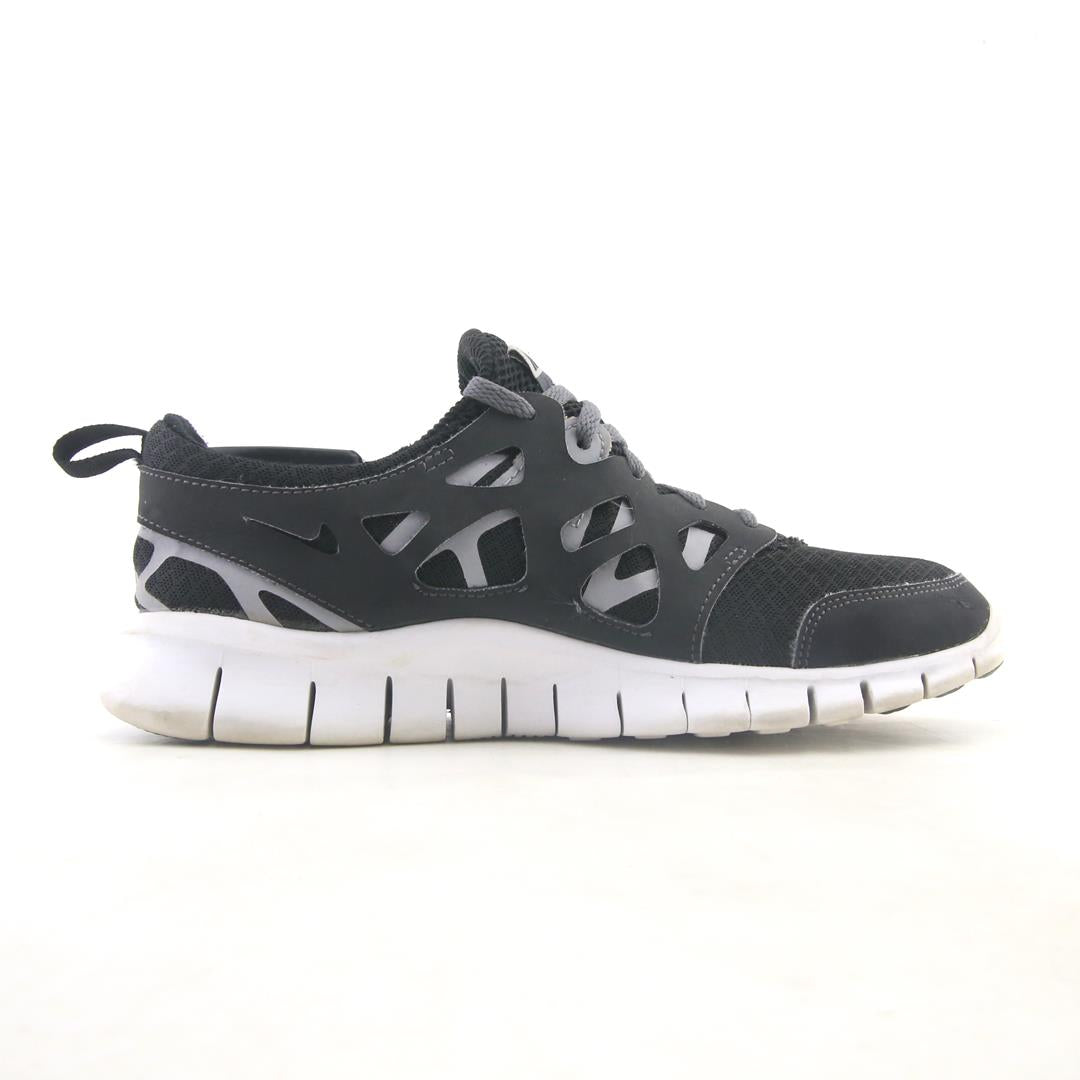 NIKE FREE RUN 2