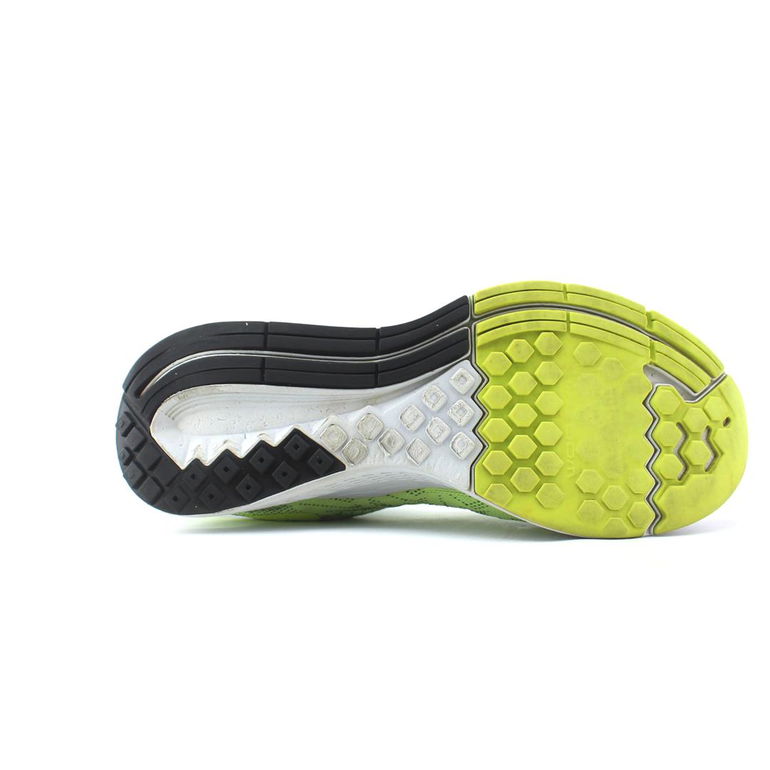 NIKE AIR ZOOM ELITE 8