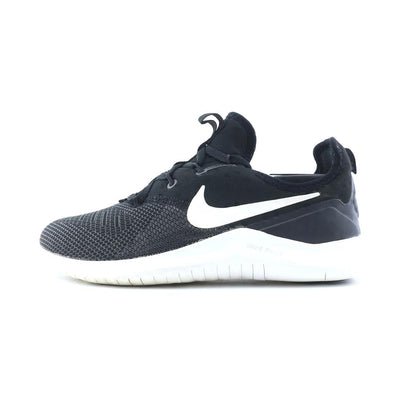 NIKE FREE TR 8