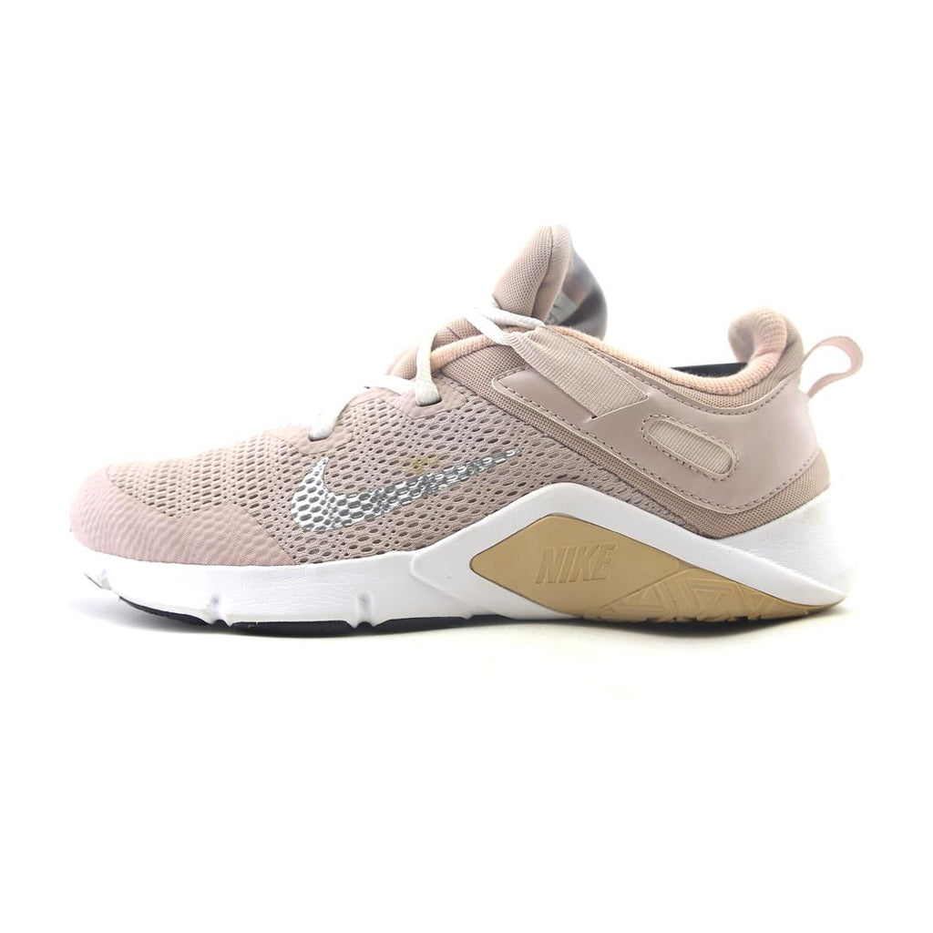 NIKE  LEGEND ESSENTIAL